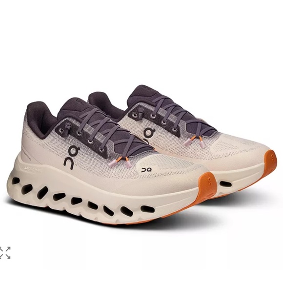 On Women's Cloudtilt Low Top Sneaker Iron/Dew, Size 8 - Picture 1 of 7